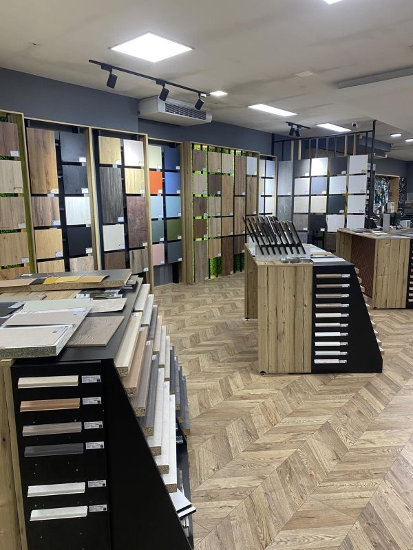 megatehna salon za plocest materijal